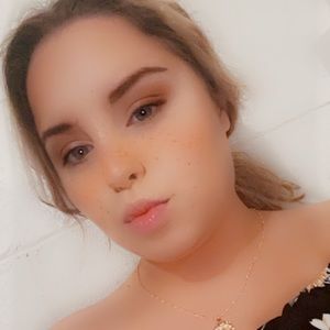 Meet your Posher, Angelica